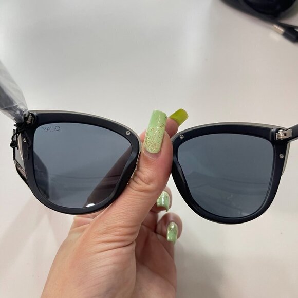 Quay Australia NWT Black Silver Accent My Girl Cat Eye Sunglasses & Case main image 5